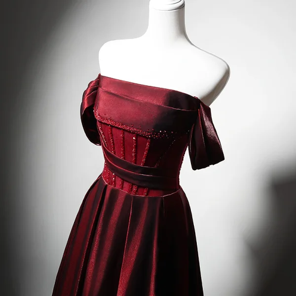Elegant Burgundy Beading Prom Dresses 2024 A-Line / Princess Strapless Sleeveless Backless Floor-Length / Long Satin Prom Formal Dresses