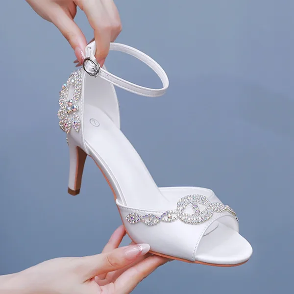 Schöne Weiß Strass Brautschuhe 2026 Knöchelriemen 8 cm Stilettos Peeptoes Hochzeit Sandaletten Hochhackige