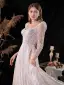Glitzernden Luxus / Herrlich Weiß Perlenstickerei Perle Pailletten Brautkleider / Hochzeitskleider 2022 A Linie Eckiger Ausschnitt Rückenfreies Lange Ärmel Sweep / Pinsel Zug Hochzeit