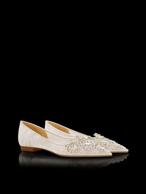 Eleganta Vita Rhinestone Spets Platt Brudskor 2024 Spetsiga Bröllop Klackskor
