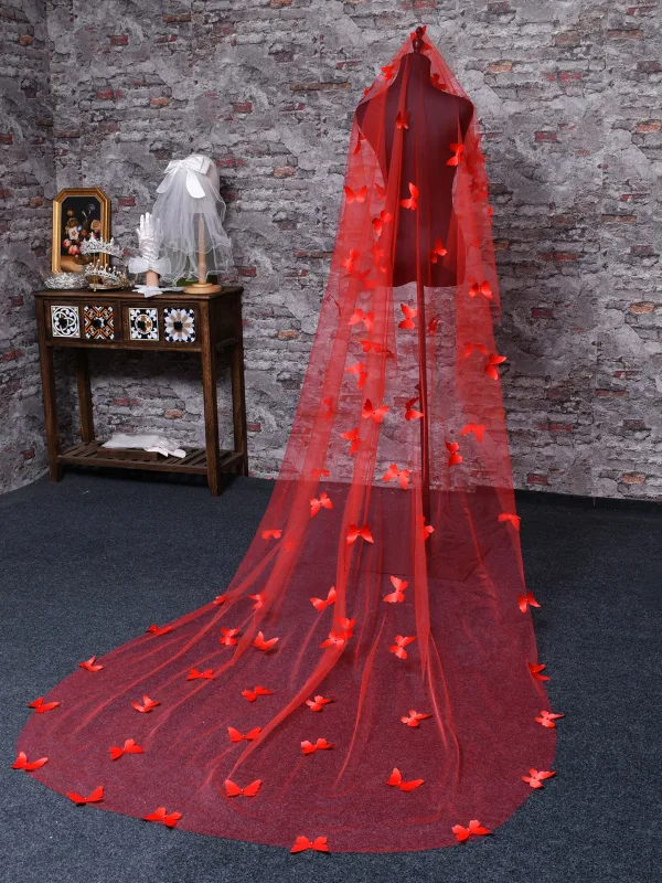 Unusual Red Butterfly Court Train 3.5 m Wedding Veils 2025 Tulle