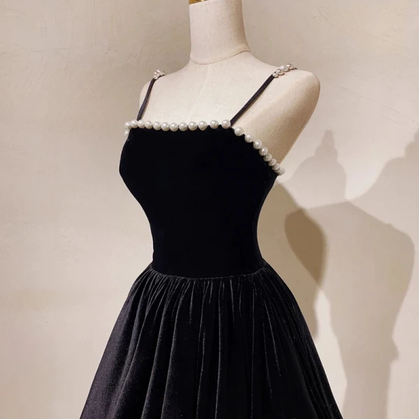Élégant Noire Daim Perle Robe De Bal 2022 Princesse Bretelles Spaghetti Sans Manches Dos Nu Longue Promo Robe De Ceremonie