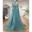 High End Elegante Lindgrün Handgefertigt Perlenstickerei Pailletten Ballkleider 2024 A Linie Stehkragen Lange Ärmel Sweep / Pinsel Zug Ball Festliche Kleider