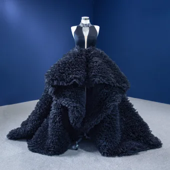Luxe Noire Volants En Cascade Robe De Bal 2022 Robe Boule Col Haut Faux Diamant Gland Sans Manches Tribunal Train Robe De Ceremonie
