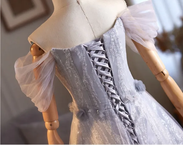Elegant Grey Beading Sequins Appliques Prom Dresses 2026 A-Line / Princess Off-The-Shoulder Short Sleeve Backless Floor-Length / Long Prom Formal Dresses