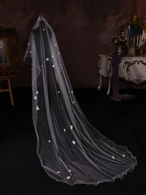 Elegant White Appliques 1.5 m Tulle Wedding Veils 2025