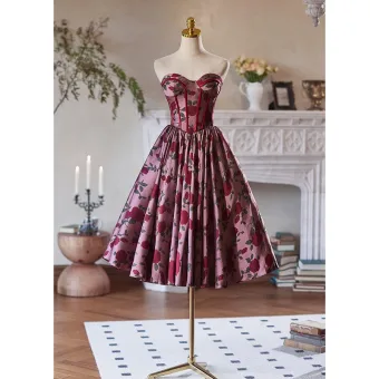 Chic Beautiful Burgundy Printing Homecoming Graduation Dresses 2024 A Line Princess Sweetheart Sleeveless Backless Tea Length
