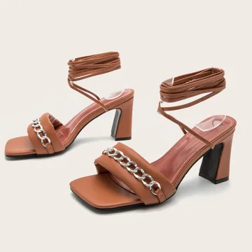 Sexy Marron Vêtement De Rue Sandales Femme 2022 Bride Cheville 7 Cm Talons Aiguilles À Bout Pointu Sandales Talons Hauts