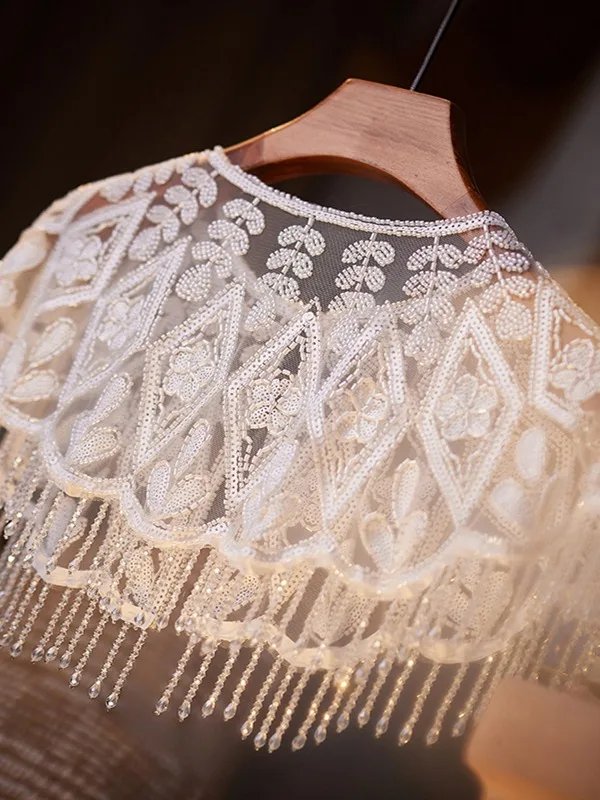 Snygga / Fina Vita Handgjort Beading Broderade sjal 2025