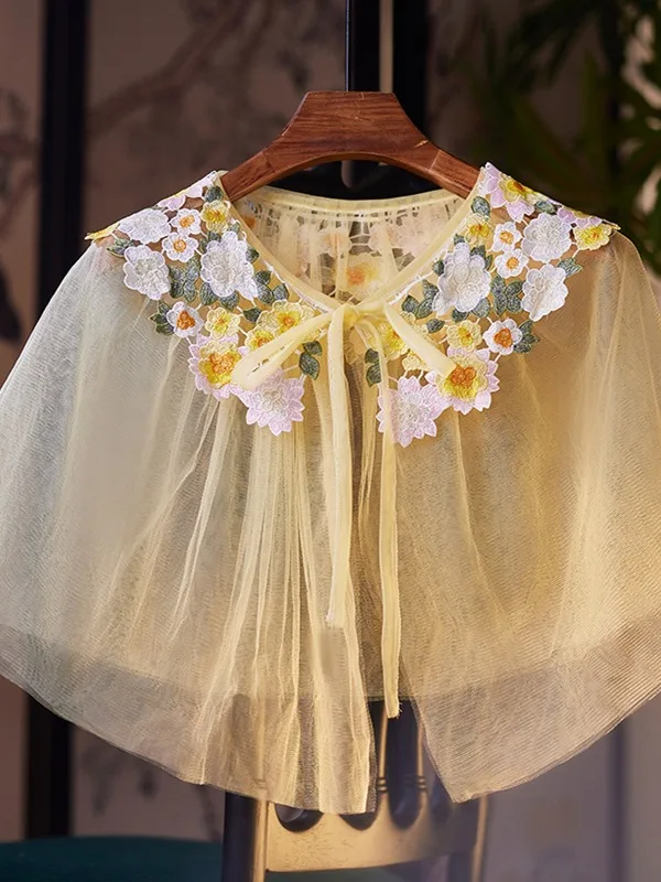 Chic / Beautiful Yellow Lace Flower Prom Tulle shawl 2025