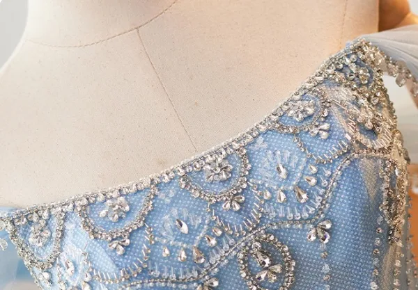 High-end Sky Blue Beading Rhinestone Cascading Ruffles Prom Dresses 2024 Ball Gown Off-The-Shoulder Sleeveless Backless Floor-Length / Long Prom Formal Dresses