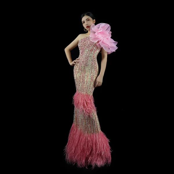 Luxus / Herrlich Rosa Applikationen Perlenstickerei Pailletten Abendkleider 2023 Meerjungfrau One-Shoulder Ärmellos Rückenfreies Quaste Hof-Schleppe Abend Festliche Kleider