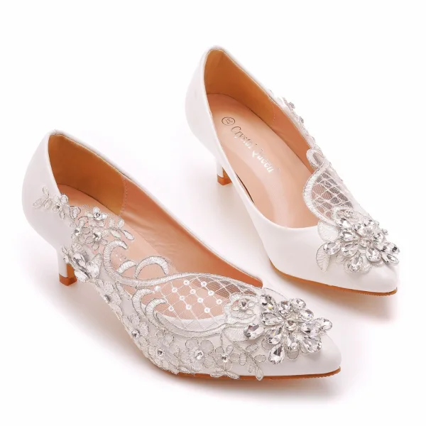 Élégant Blanche Faux Diamant En Dentelle Fleur Chaussure De Mariée 2023 5 cm Talons Aiguilles À Bout Pointu Mariage Escarpins Talons Hauts