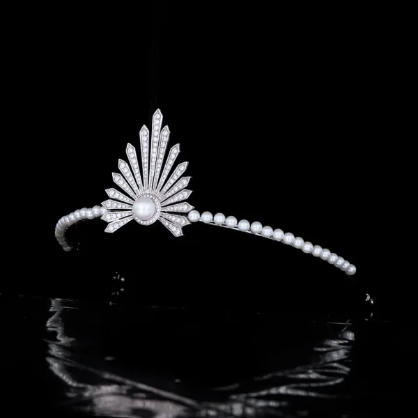 Ovanlig Vita Pärla Rhinestone Brud Huvudbonad Bröllop Tiara 2022