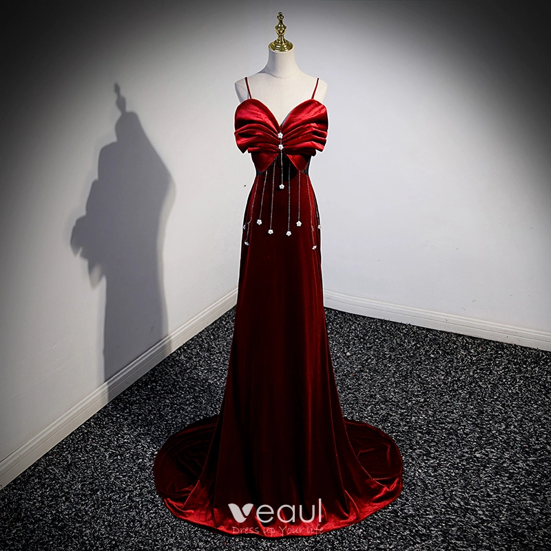 Sexy Burgundy Velvet Evening Dresses 2023 Trumpet / Mermaid Spaghetti  Straps Rhinestone Sleeveless Backless Bow Sweep Train Evening Party Formal  Dresses