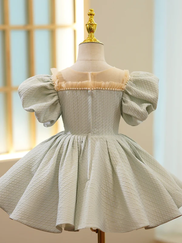 Audrey Hepburn Style Sage Green Short Prom Flower Girl Dresses 2022 Ball Gown Scoop Neck Puffy Short Sleeve Pearl Flower Girl Dresses
