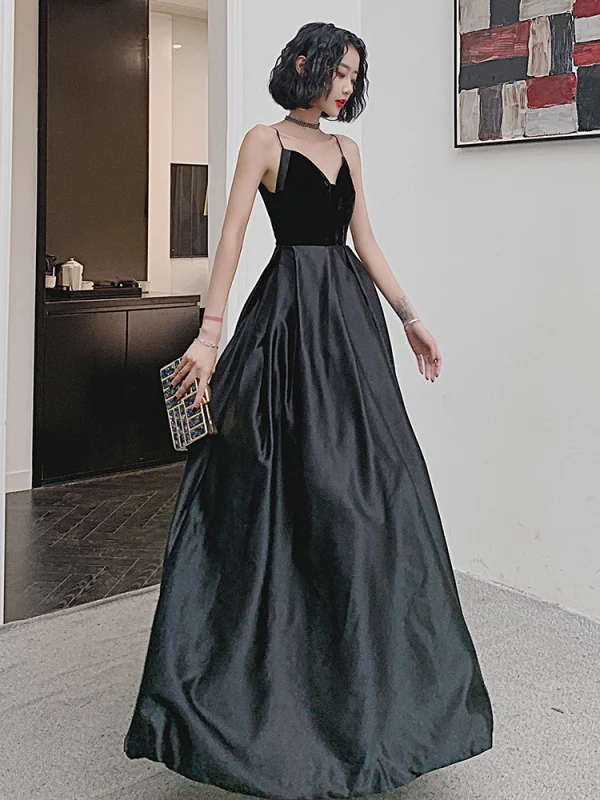 Chic / Beautiful Black Prom Dresses 2022 A-Line / Princess Spaghetti Straps Sleeveless Backless Floor-Length / Long Prom Formal Dresses