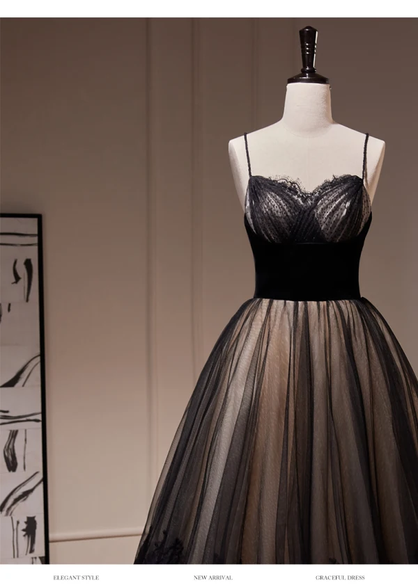 Charming Black Lace Prom Dresses 2023 A-Line / Princess Spaghetti Straps Sleeveless Backless Floor-Length / Long Prom Formal Dresses