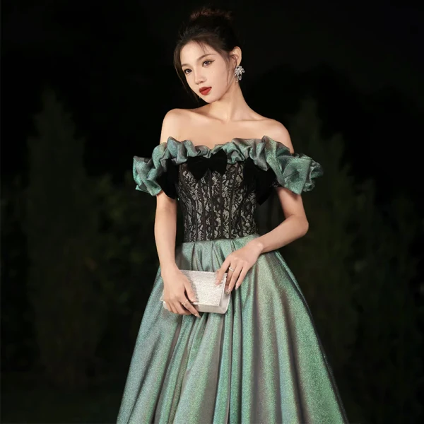 Fashion Green Prom Dresses 2024 A-Line / Princess Ruffle Off-The-Shoulder Sleeveless Backless Floor-Length / Long Prom Formal Dresses
