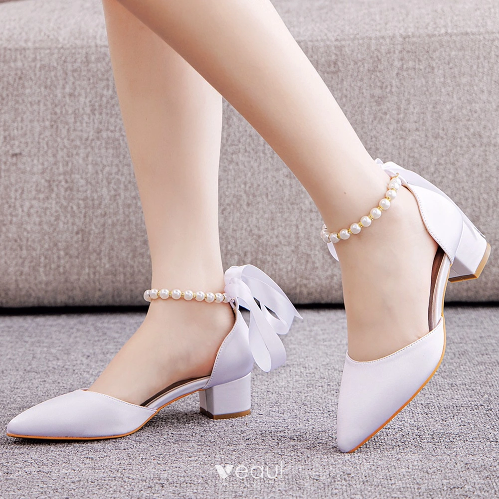 White summer outlet pumps