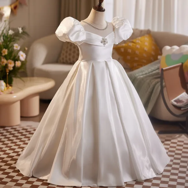 Chic / Beautiful White Satin Wedding Flower Girl Dresses 2026 Ball Gown Scoop Neck Puffy Short Sleeve Backless Floor-Length / Long