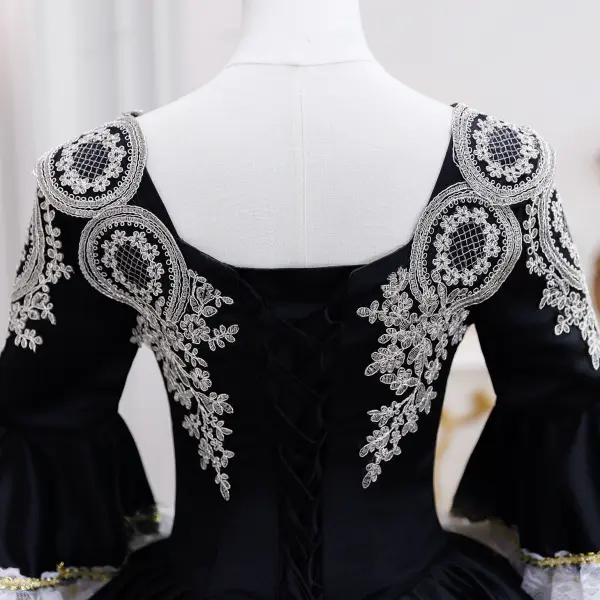 Vintage / Retro Black Lace Flower Prom Dresses 2026 Ball Gown Square Neckline Bell sleeves Backless Floor-Length / Long Formal Dresses