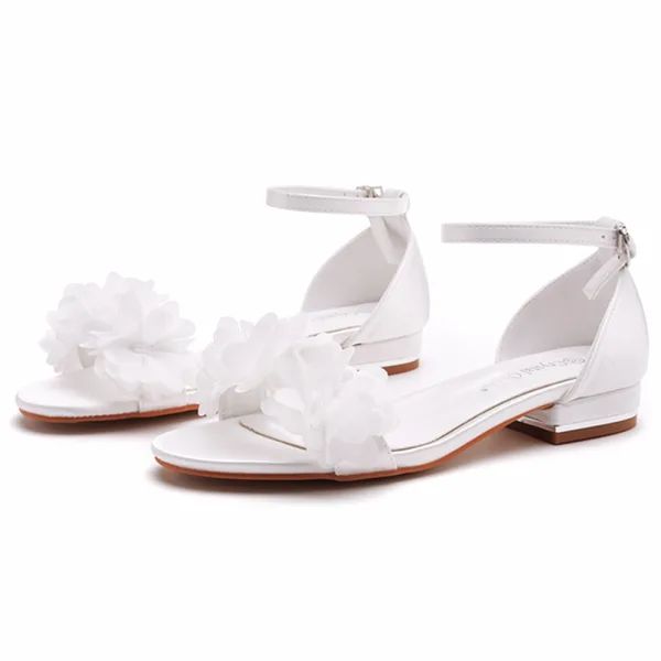 Schöne Weiß Ball Applikationen Sandalen Damen 2023 Knöchelriemen Peeptoes Low Heel Sandaletten Hochhackige