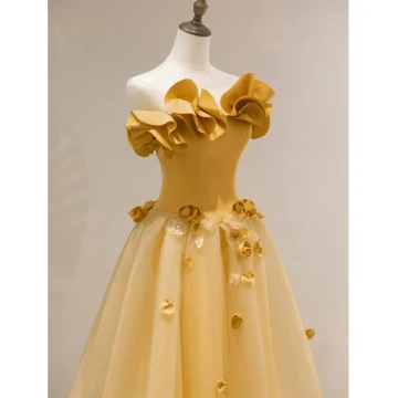 Fashion Yellow Appliques Prom Dresses 2023 A Line Princess Strapless Sleeveless Backless Floor Length Long Prom Formal Dresses