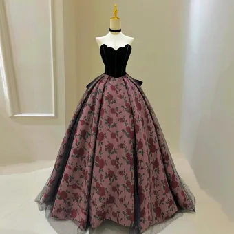 Élégant Noire Impression Robe De Bal 2025 Robe Boule Bustier Sans Manches Dos Nu Noeud Train De Balayage Promo Robe De Ceremonie