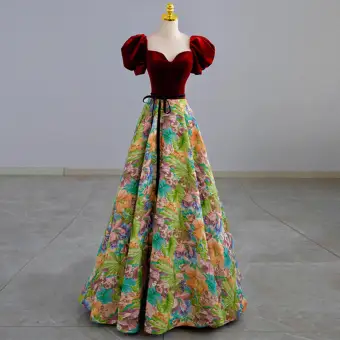 Élégant Bordeaux Brodé Robe De Bal 2022 Princesse Encolure Carrée Manches Courtes Dos Nu Noeud Ceinture Longue Promo Robe De Ceremonie