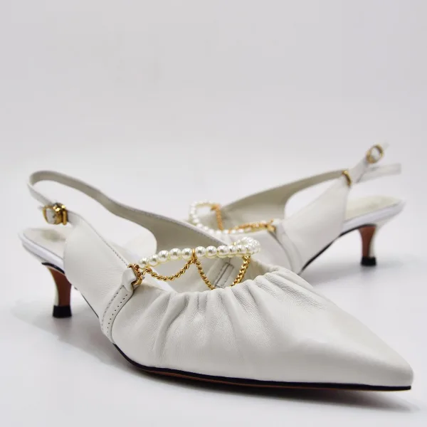 Chic / Beautiful White Leather Pearl Wedding Shoes 2022 5 cm Stiletto Heels Pointed Toe Wedding High Heels