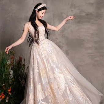 Chic Belle Champagne Perlage Perle Paillettes Robe De Bal 2025 Princesse Bretelles Spaghetti Sans Manches Dos Nu Longue Robe De Ceremonie