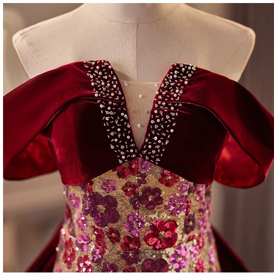 Sparkly Burgundy Sequins Flower Prom Dresses 2024 A-Line / Princess Off-The-Shoulder Short Sleeve Backless Bow Floor-Length / Long Prom Formal Dresses