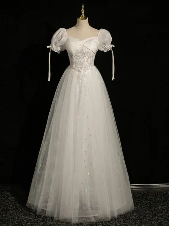 Chic Belle Blanche En Dentelle Fleur Robe De Bal 2024 Princesse Encolure Carrée Manches Courtes Dos Nu Longue Promo Robe De Ceremonie