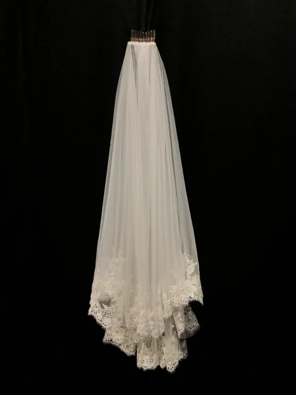 High-end White Handmade  Lace Flower Bridal Wedding Veils 2025