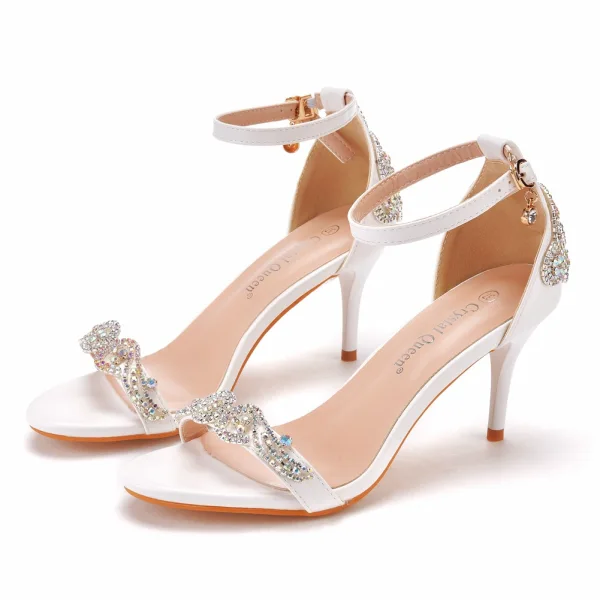 Charmant Blanche Faux Diamant Chaussure De Mariée 2022 Bride Cheville 7 cm Talons Aiguilles Peep Toes / Bout Ouvert Talons Hauts