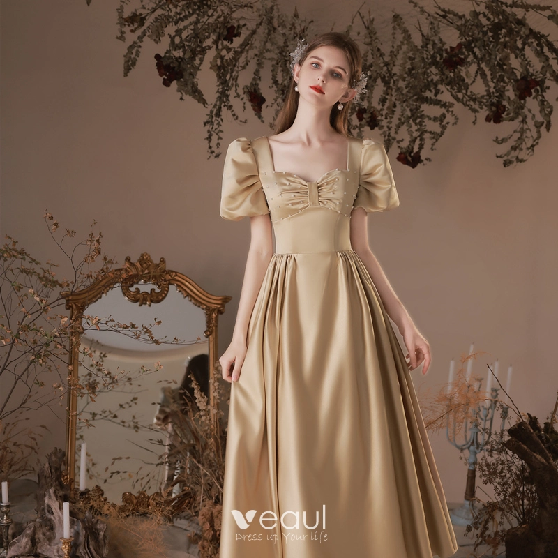 Chic / Beautiful Champagne Gold Pearl Homecoming Graduation Dresses 2023  A-Line / Princess Satin Square Neckline Puffy Short Sleeve Floor-Length /  Long Graduation Dresses
