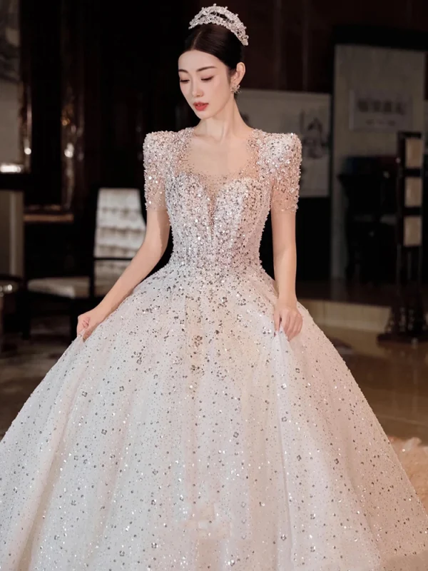 Charming White Beading Sequins Court Train Wedding Dresses 2024 Ball Gown Scoop Neck Short Sleeve Backless Wedding