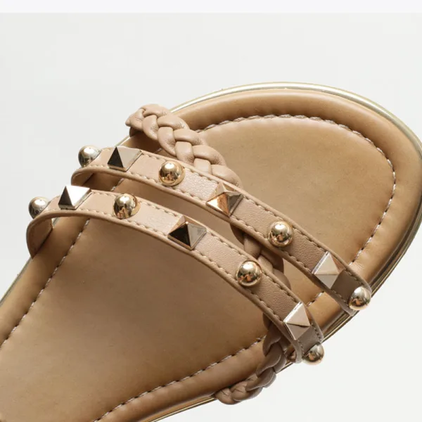 Fashion Roman Black Street Wear Casual Flat Womens Sandals 2022 Rivet Open / Peep Toe Sandals