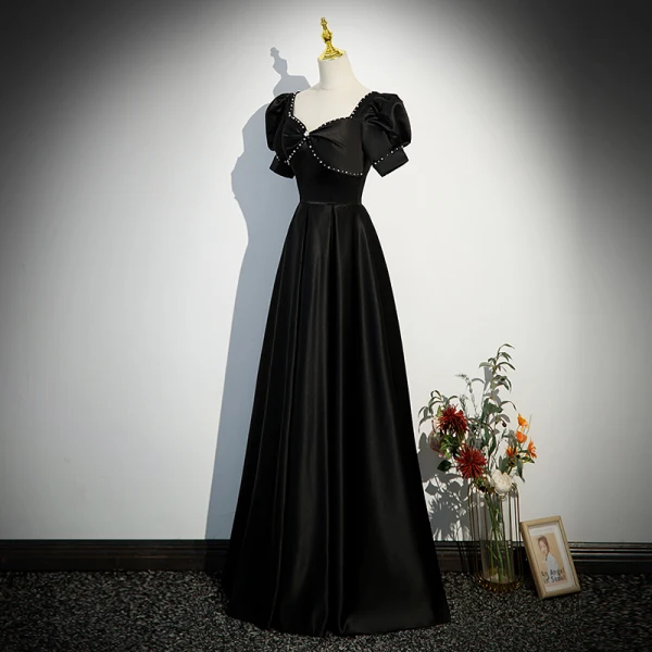 Élégant Noire Satin Perle Robe De Soirée 2023 Princesse Encolure Carrée Manches Courtes Dos Nu Longue Promo Robe De Ceremonie