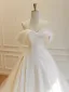 High-end Ivory Lace Flower Satin Wedding Dresses 2026 Ball Gown Strapless Sleeveless Backless Sweep Train