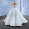 High-end Elegant Ivory Handmade  Beading Sequins Wedding Dresses 2022 Ball Gown Strapless Sleeveless Backless Floor-Length / Long Wedding