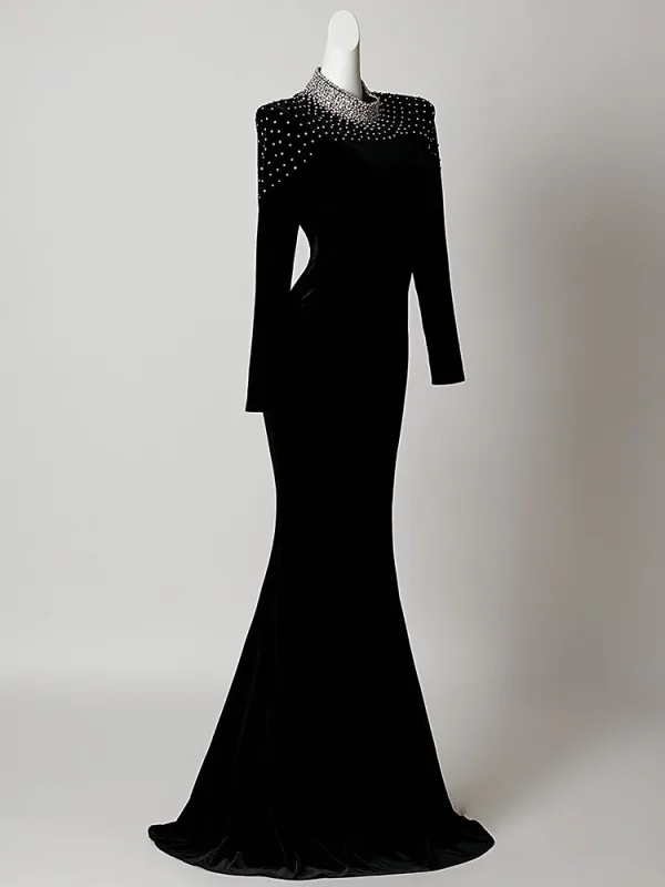 Sexy Noire Faux Diamant Velours Robe De Soirée 2026 Trompette / Sirène Col Haut Manches Longues Train De Balayage Robe De Ceremonie