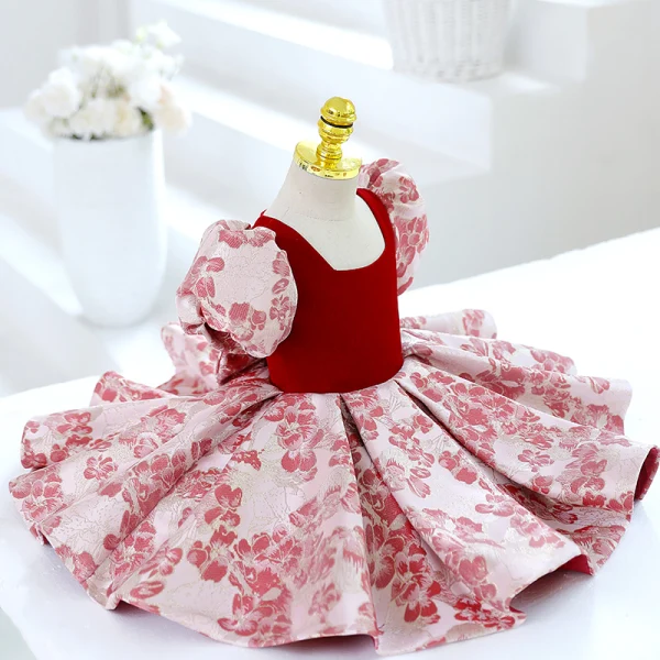 Elegant Burgundy Floral Short Flower Girl Dresses 2022 Ball Gown Square Neckline Short Sleeve Bow Flower Girl Dresses