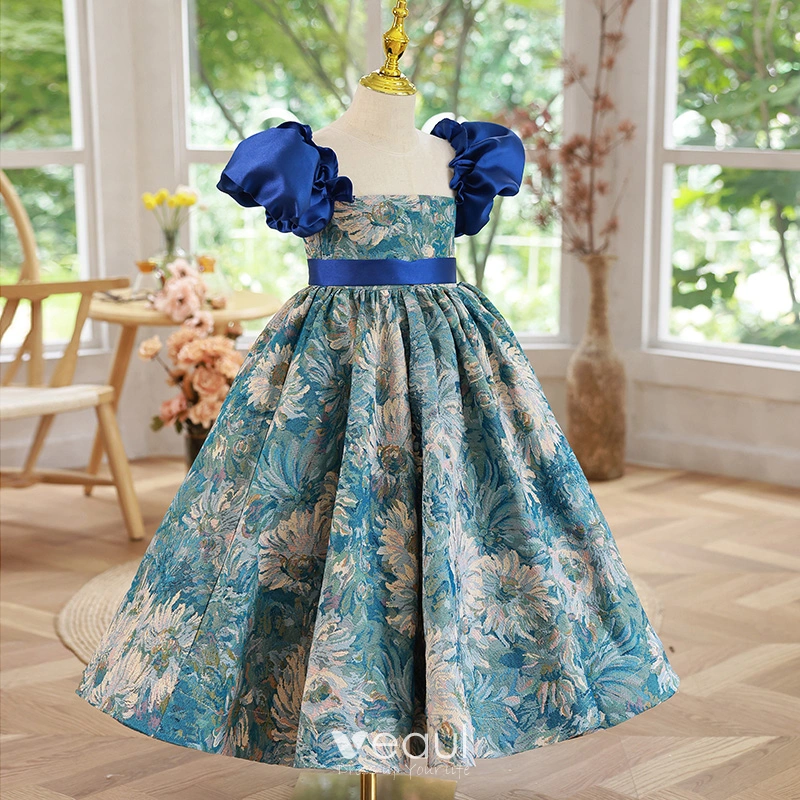 Vintage Retro Royal Blue Birthday Embroidered Flower Girl Dresses 2022 A Line Princess Scoop Neck Puffy Short Sleeve Sash Floor Length Long Flower Girl Dresses