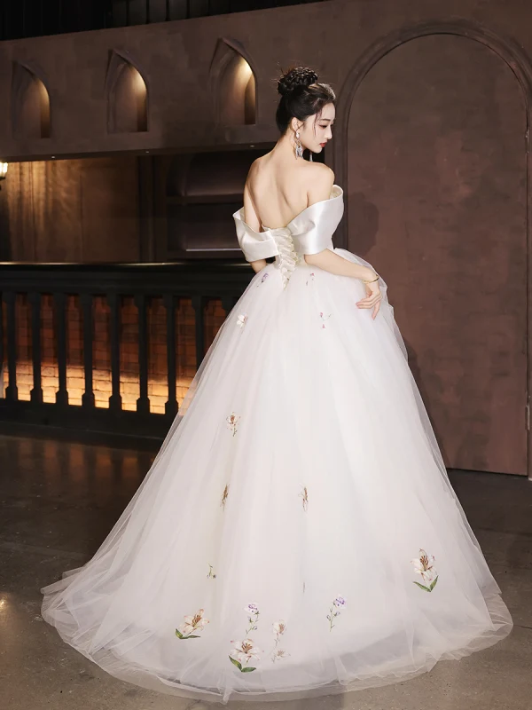 Charming White Lace Flower Wedding Dresses 2024 A-Line / Princess Off-The-Shoulder Short Sleeve Backless Floor-Length / Long Charming White Lace Flower Wedding Dresses 2024 A-Line / Princess Off-The-Shoulder Short Sleeve Backless Floor-Length / Long