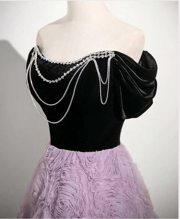 Chic / Beautiful Lavender Flower Rhinestone Prom Dresses 2025 A-Line / Princess Off-The-Shoulder Short Sleeve Backless Floor-Length / Long Formal Dresses