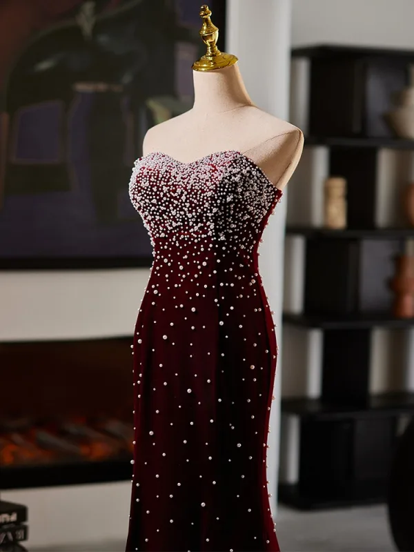 Amazing / Unique Burgundy Pearl Evening Dresses 2025 Trumpet / Mermaid Strapless Sleeveless Backless Sweep Train Evening Party Formal Dresses