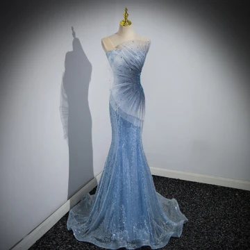 Sexy Bleu Ciel Paillettes Robe De Soirée 2023 Trompette Sirène Bustier Sans Manches Dos Nu Train De Balayage Soirée Robe De Ceremonie