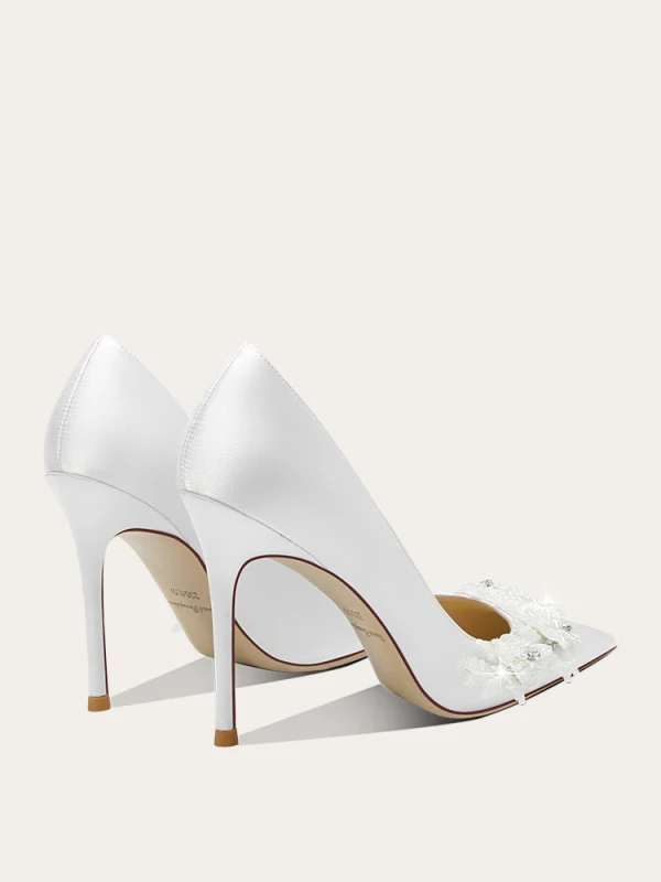 Chic / Beautiful White Beading Rhinestone Flower Wedding Shoes 2024 Leather 10 cm Stiletto Heels Pointed Toe Wedding Pumps High Heels